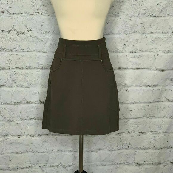 Athleta Dark Green High Waist Pull-On Stretch Mini Skirt Size XXS - Picture 12 of 12